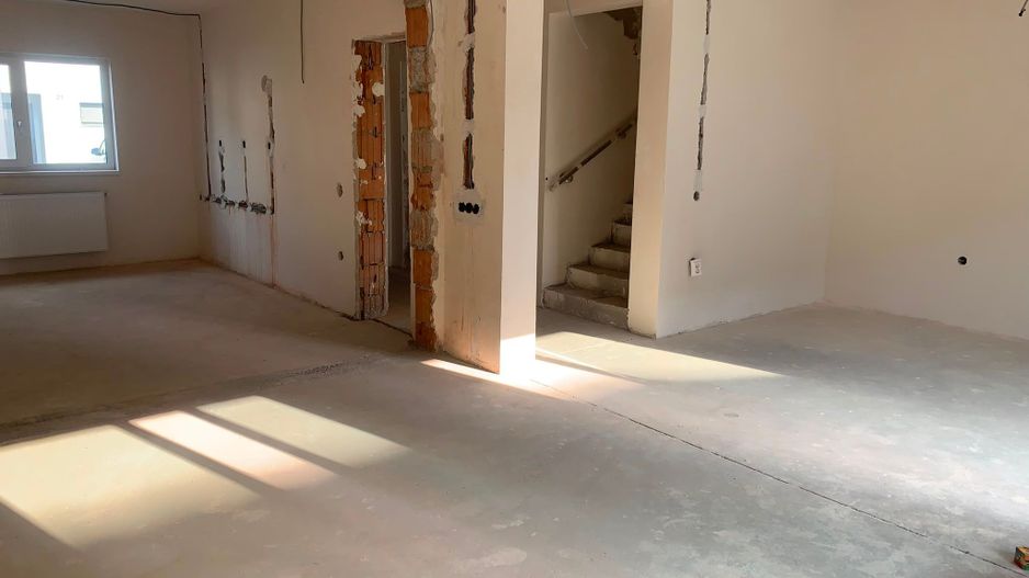 DUPLEX DE VÂNZARE ÎN ȘELIMBĂR –  ZONĂ LINIȘTITĂ - Poză 5