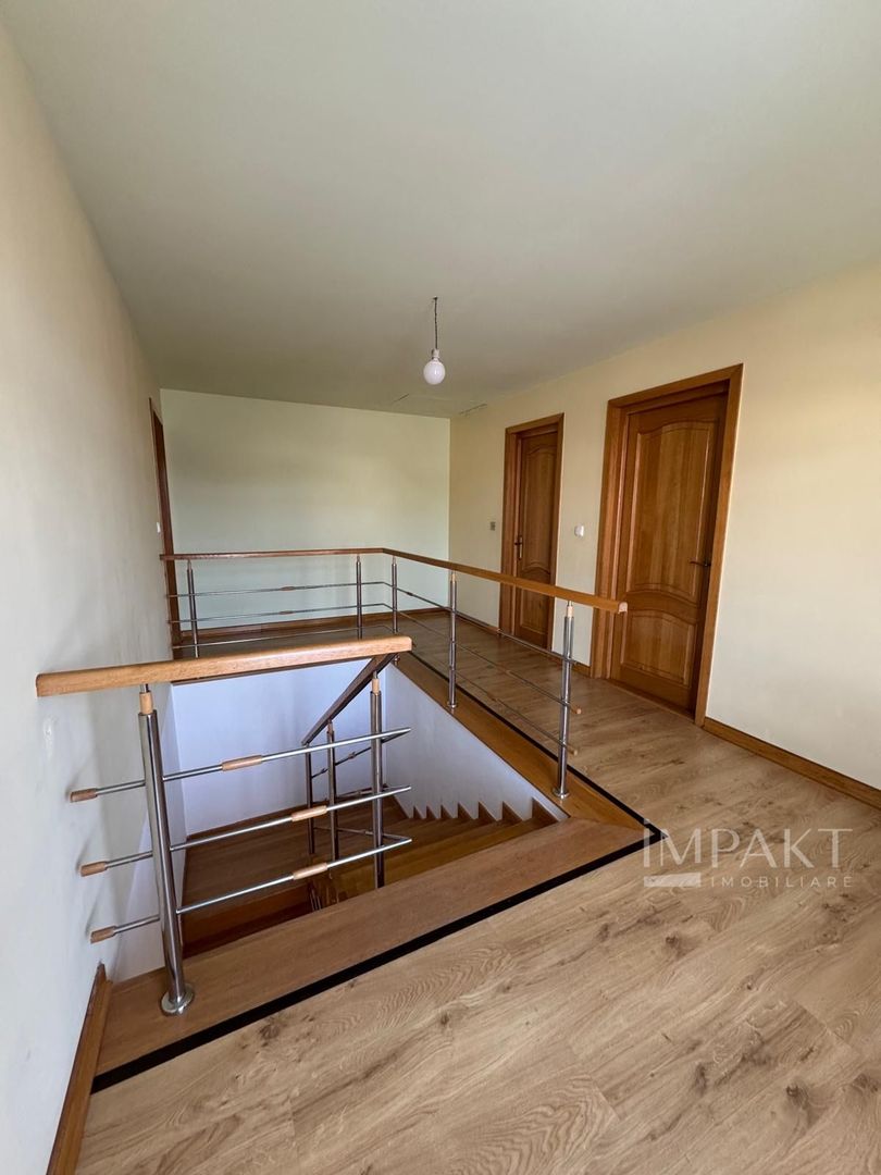 Casă tip duplex, 200 mp, 3 niveluri, 2 locuri de parcare - Poză 17