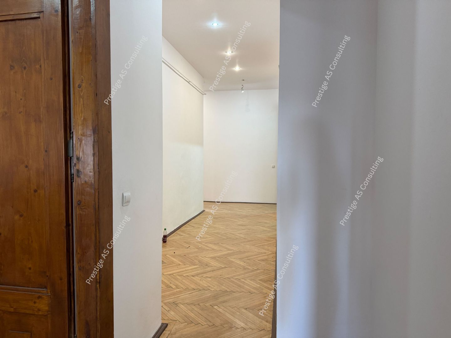 Apartament 4 Camere 150 mp | Balcon cu vedere directa spre Piata Victoriei - Poză 16