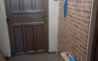 BRASADAS vinde ap 2 cam etaj 1 în Micro 14. - Poză 4