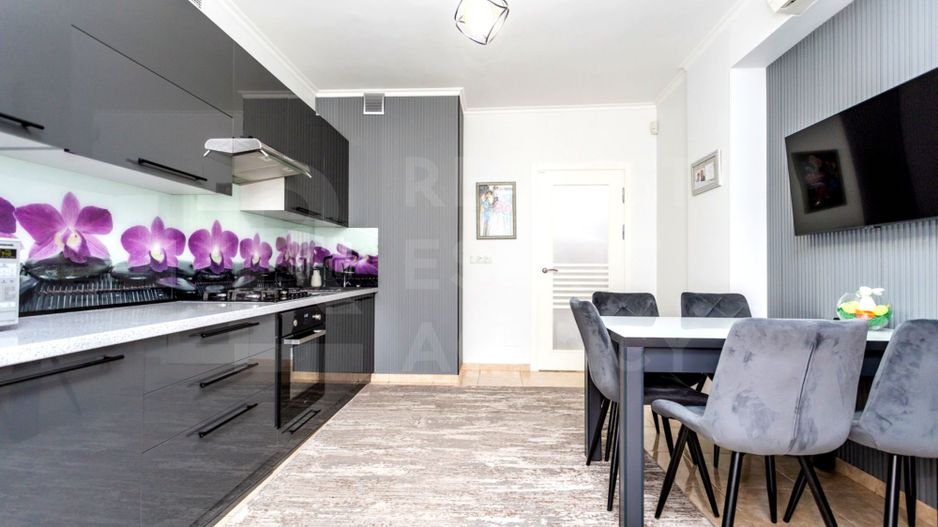 Vânzare, apartament, 2 camere, bd. Mircea Cel Bătrân, Ciocana - Poză 1