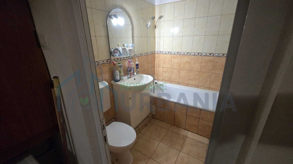 Inchiriez apartament 2 camere - Poză 3