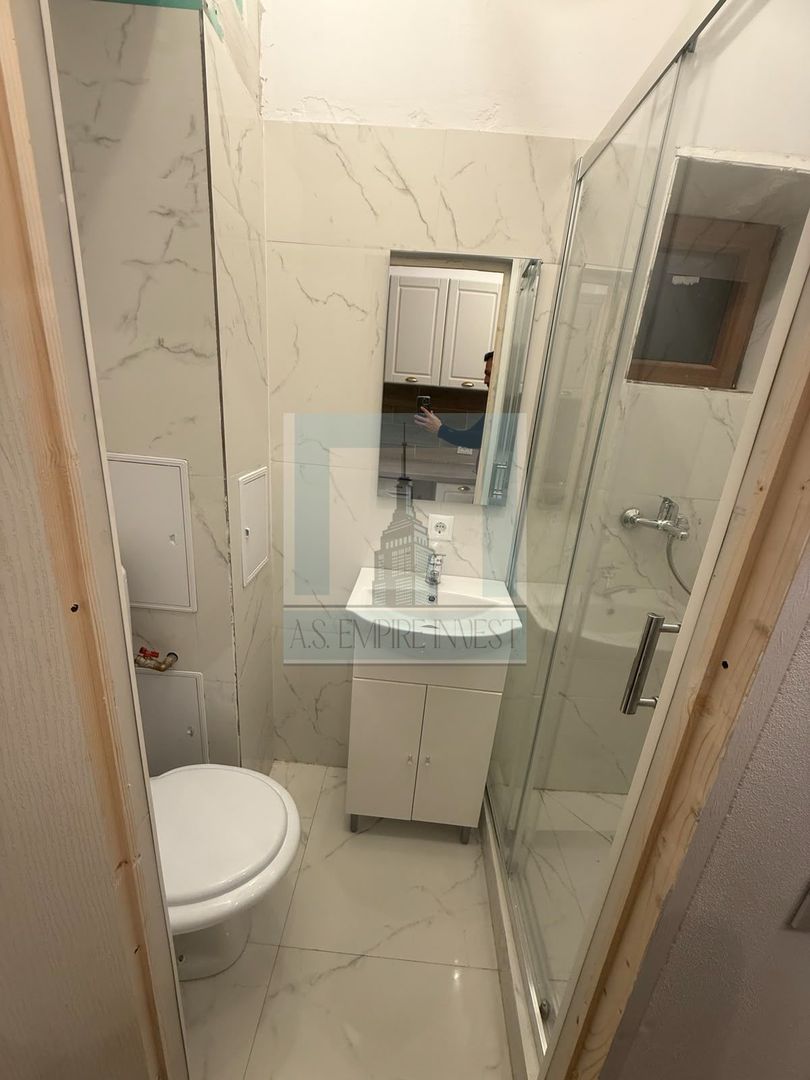 Garsonieră cochetă de închiriat în Schei - Poză 8