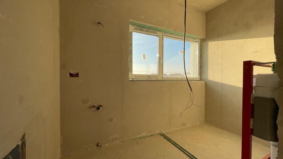 Duplex complet despartit - 3 camere - Mosnita Noua - Poză 12