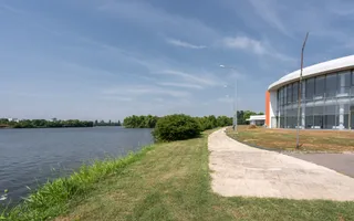 COMISION 0% - Vila eleganta P+2E 380 mp utili, teren 470mp, lac propriu + ponton - Poză 34