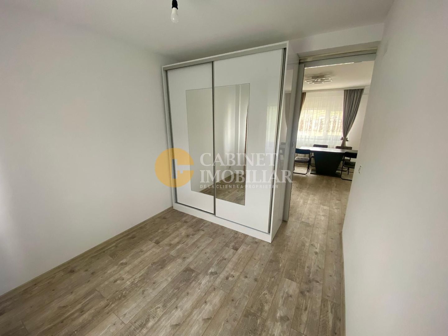 VISAN - 3 CAMERE - BLOC NOU - INTABULAT - LOC PARCARE INCLUS - Poză 3