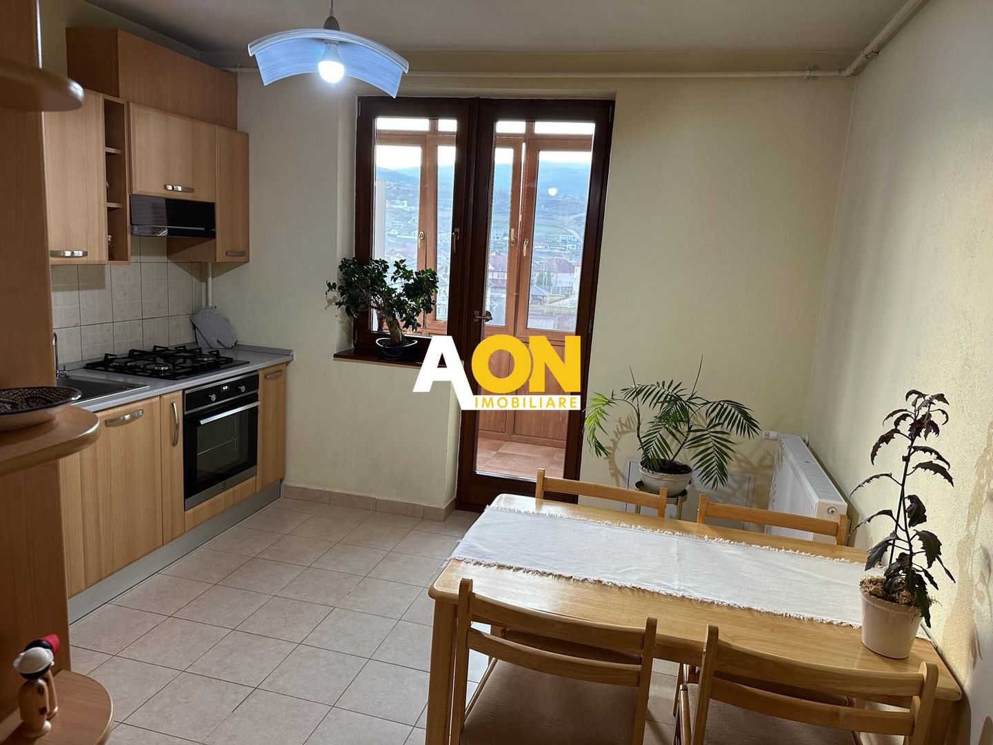 Apartament 3 Camere Zona Cetate, cu Scara Interioara - Poză 4