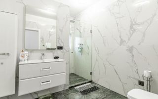 Duplex modern în Florești, cu 4 camere, curte proprie și parcare. - Poză 7