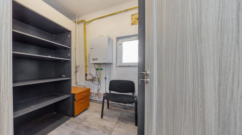 Cladire birouri individuala - Poză 52
