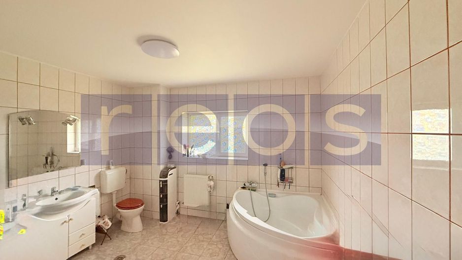 VANZARE VILA LA CHEIE | 280 MP | 1080 MP TEREN | 7 CAMERE | FUNDENI | - Poză 11