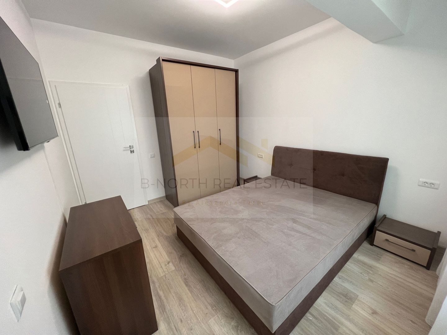 Inchiriez apartament 2 camere cu loc parcare RegieResidence Grozavesti - Poză 2