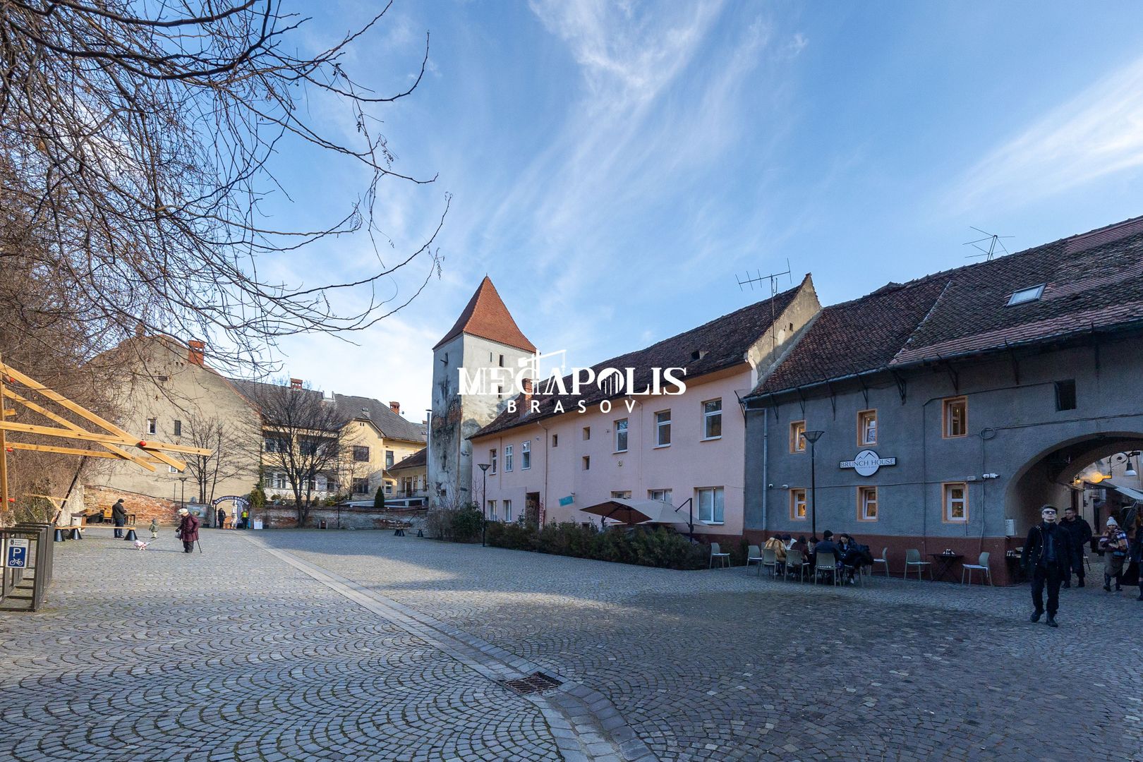 Apartament 2 camere | Piața Sfatului – Centrul Istoric | 50 mp - Poză 2