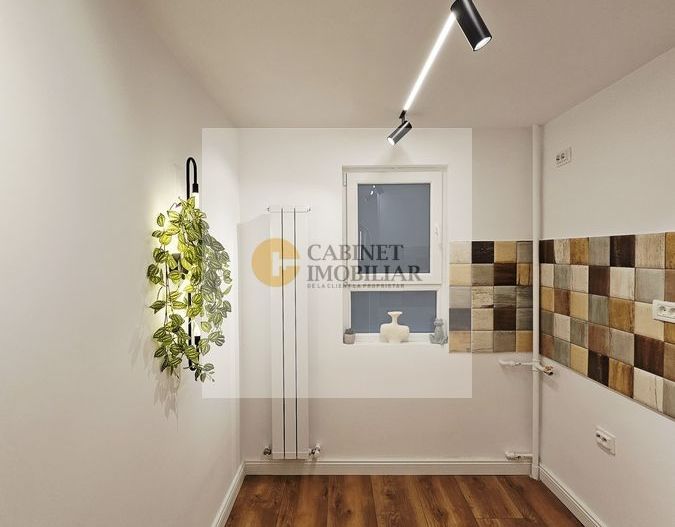 2 camere I Etaj 1/10 I Piata Victoriei I Renovat - Poză 6