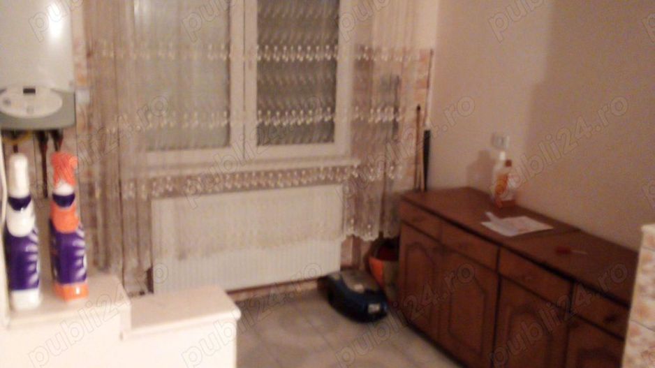 AG BRASADAS vinde apt. la PARTER în Carpații 1. - Poză 2