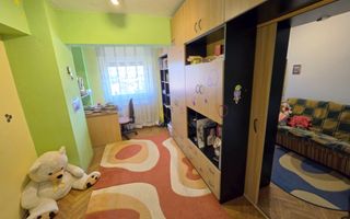 Apartament 3 camere, ultracentral, etaj intermediar - Poză 10