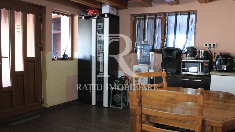 Proprietate rară | 4458 mp teren intravilan | Casă solidă, natură, liniște totală. | Bratca, Bihor. - Poză 11