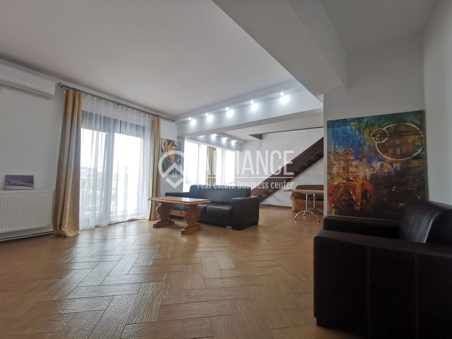 Stadion (COD 06) duplex 5 camere 124 mp - Poză 1