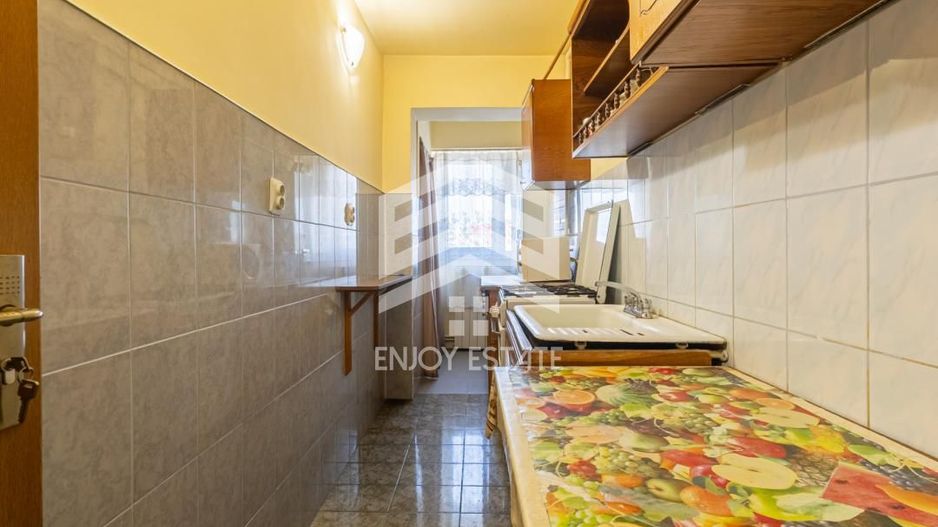 Garsoniera decomandata lăngă Avantgarden Bartolomeu - Poză 12