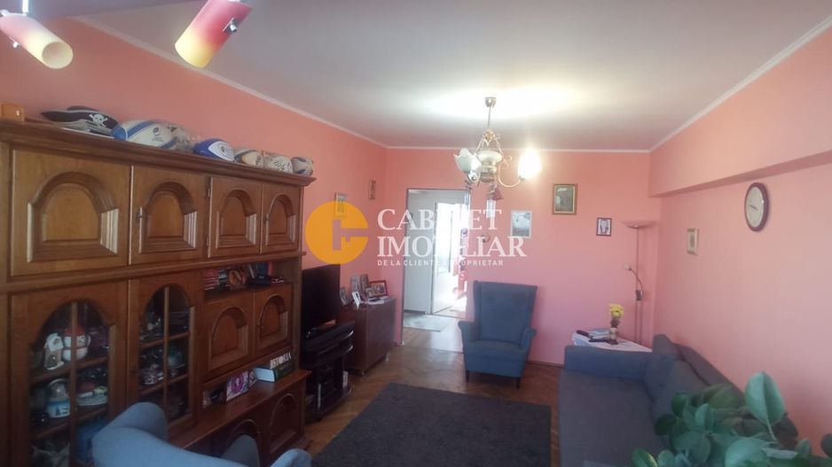 Apartament 3 camere decomandat - zona Alexandru - 72 m2 - Poză 1