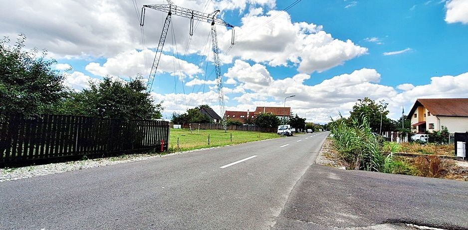 Brasov, cartier Stupini, teren intravilan 8500mp pe str Izvorului, 30 euro/mp - Poză 8