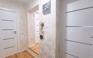 CASĂ 4 CAMERE DE VÂNZARE, CURTE LIBERĂ, TEREZIAN SIBIU, COMISION 0% - Poză 9