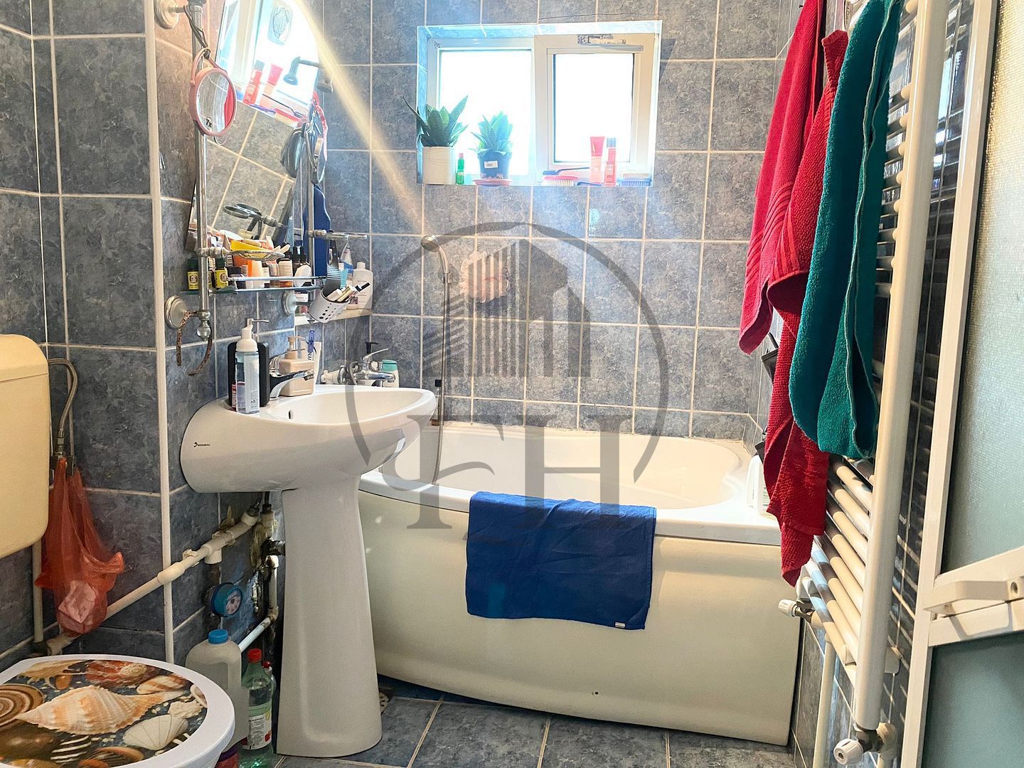 SOLD / VANDUT Apartament 3 camere de vanzare CET - Poză 2