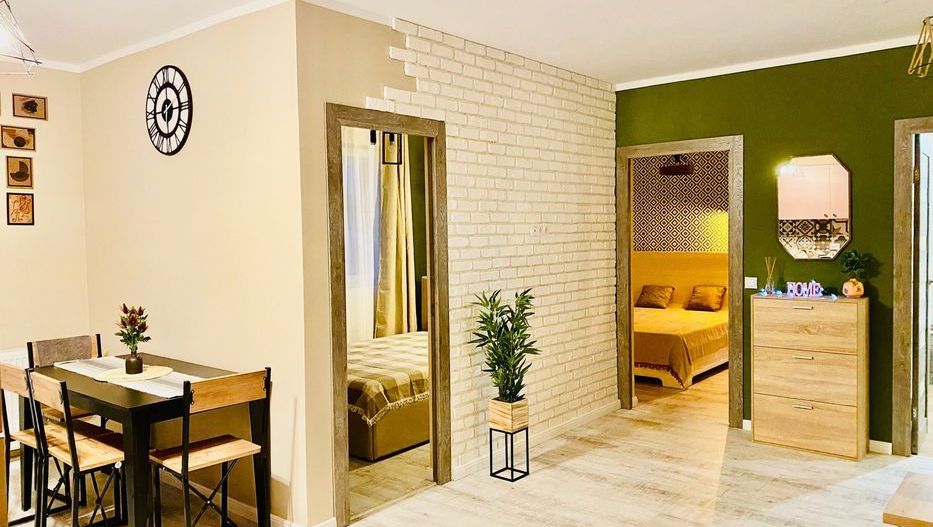 Apartament cu 3 Camere | 50MP + 45MP Curte proprie | Floresti | Strada Catanelor - Poză 1