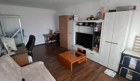 Tudor Neculai - Bloc 1986 - Apartament cu 2 camere decomandat !