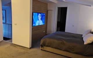 Apartament lux 3 camere Otopeni I Zona centrala I parcare + boxa - Poză 4