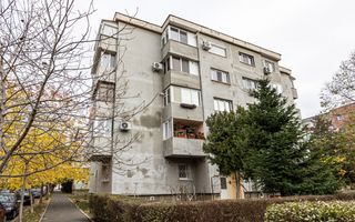 Apartament renovat, decomandat, cu 2 balcoane la Etajul 1 in Micalaca - Poză 6