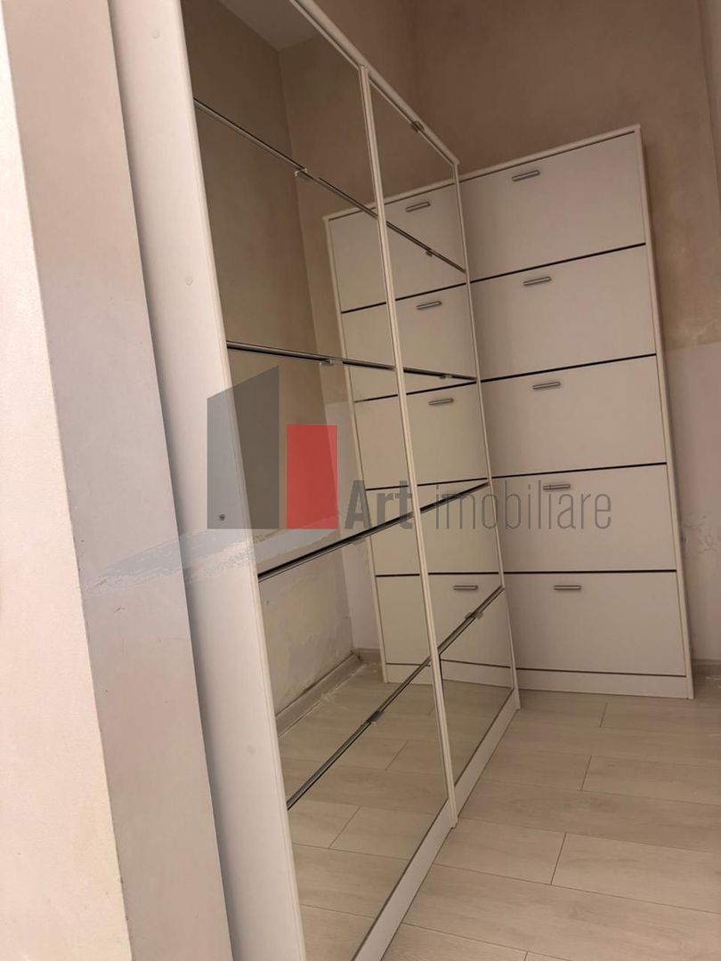 Vanzare apartament 3 camere si curte,loc de parcare Padure Rosu Chiajna - Poză 12
