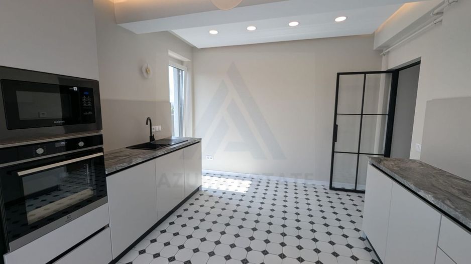 Penthouse premium spatios 120 mp terasa 88 mp etaj 3  zona Lazaret - Poză 8