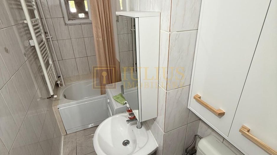 2 camere| vis a vis de Spitalul Judetean| centrala proprie| - Poză 14