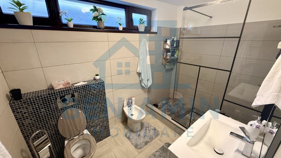 3 camere - 92mp - 2017 -mobilat -utilat - centrala - Gradina Botanica - Poză 7