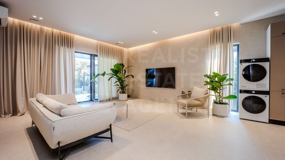 Vânzare, casă modernă - premium, str.  Teilor, Vadul lui Vodă - Poză 3