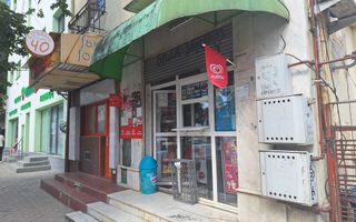 Vand doua spatii comerciale invecinate zona centrala Pta George Cosbuc - Poză 1