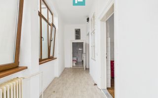 Casă 2 camere + anexe, teren 234 mp. - Poză 4