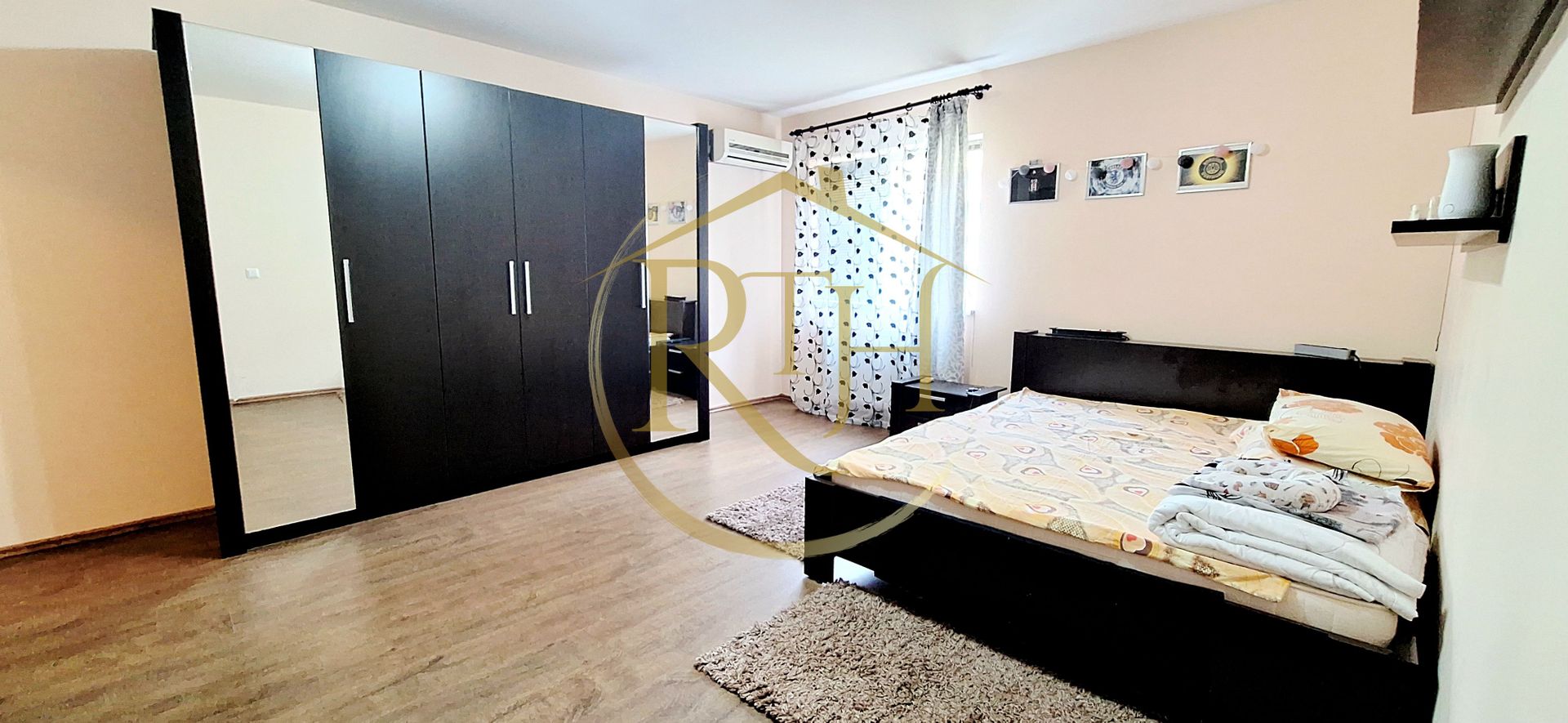 Oferim spre inchiriere apartament cu 1 camera,loc de parcare,Complex Studentesc - Poză 1