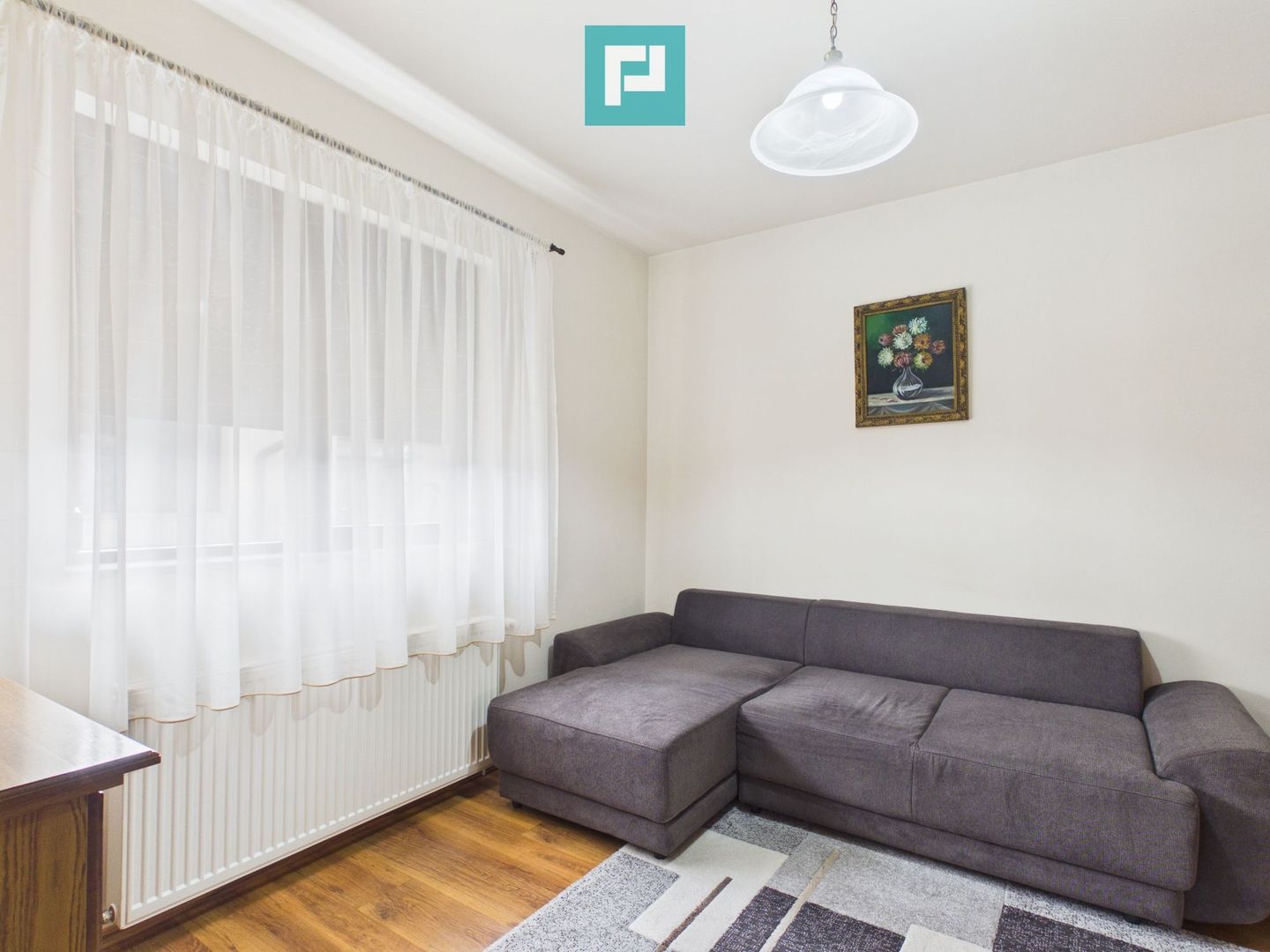 Casă cu 5 camere de vânzare în Curtici – spațiu, - Poză 8