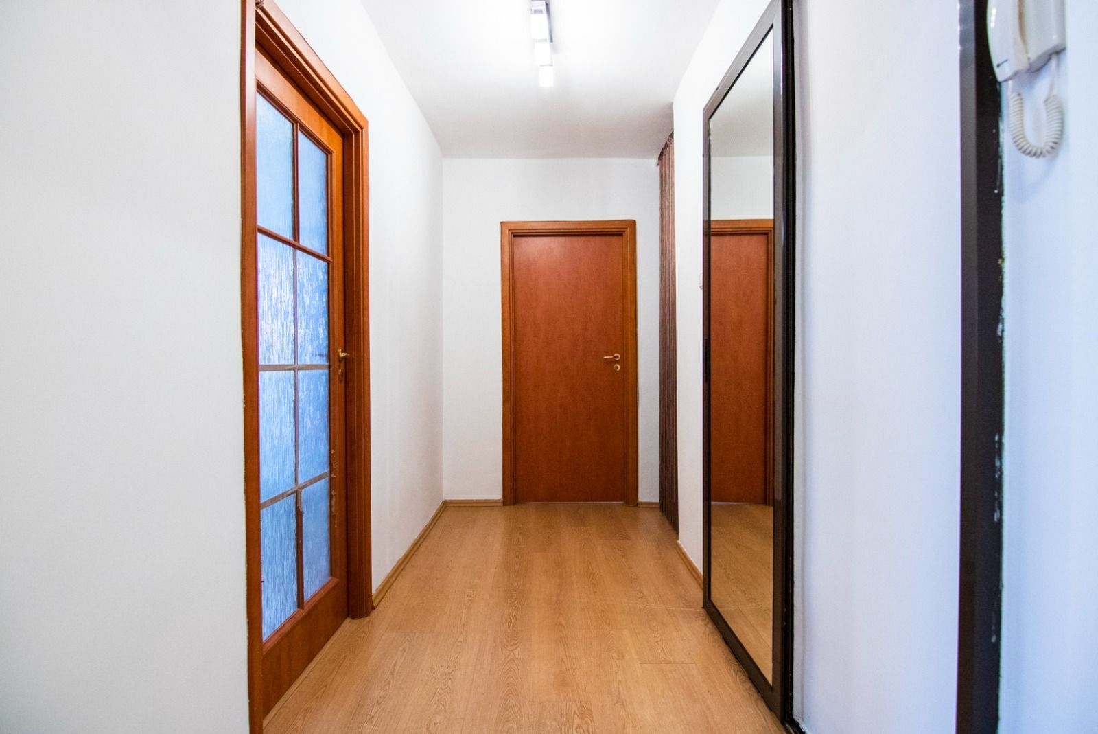 DE Inchirat 2 Camere, Mobilat si Utilat, Loc parcare, Drumul Taberei - Poză 14