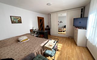 Casă pretabila 2 familii | 280 mp utili| 1350mp Teren | Garaj - Poză 12