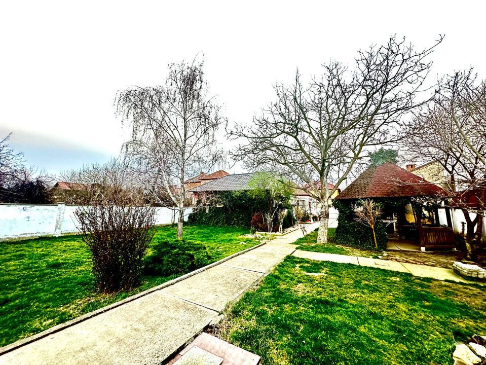 Casa moderna, 2 corpuri de cladire, teren 1000 mp, zona Aradul Nou - Poză 15