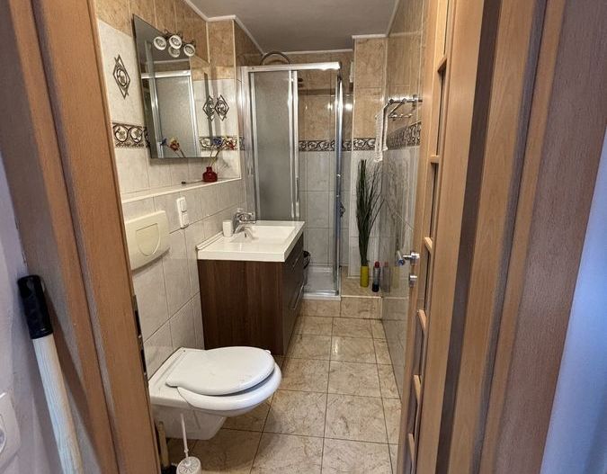 AP. 2 CAMERE - VITAN, BLOC REABILITAT, BUCATARIE INCHISA, LIBER - Poză 4