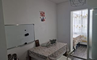 🏠 Apartament de închiriat – 3 camere, decomandat, Piața Alexandru cel Bun - Poză 10