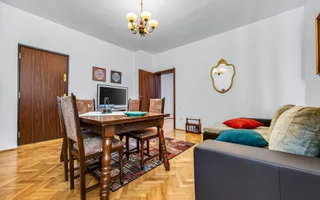 Casa pe 3 niveluri | Terasa cu priveliste | 3 parcari | Pozitie centrala - Poză 22