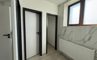 Spatiu de birouri dispus pe 2 niveluri , 225 m2 , Borhanci - Poză 17