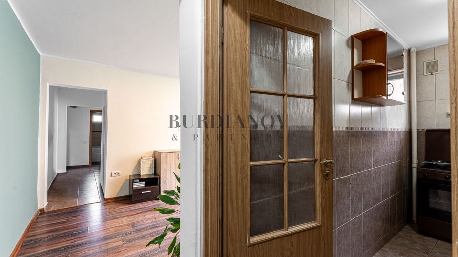 Apartament cu 4 camere- 57 mp utili -Dr Taberei- Metrou Romancierilor - Poză 16