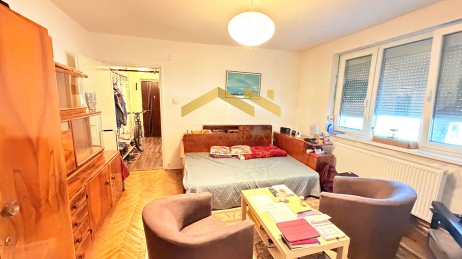 Piata 700- 2 camere- Centrala proprie - Poză 1