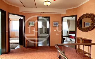 Casa cu 7 camere de inchiriat in zona Georghe Doja, Oradea - Poză 11