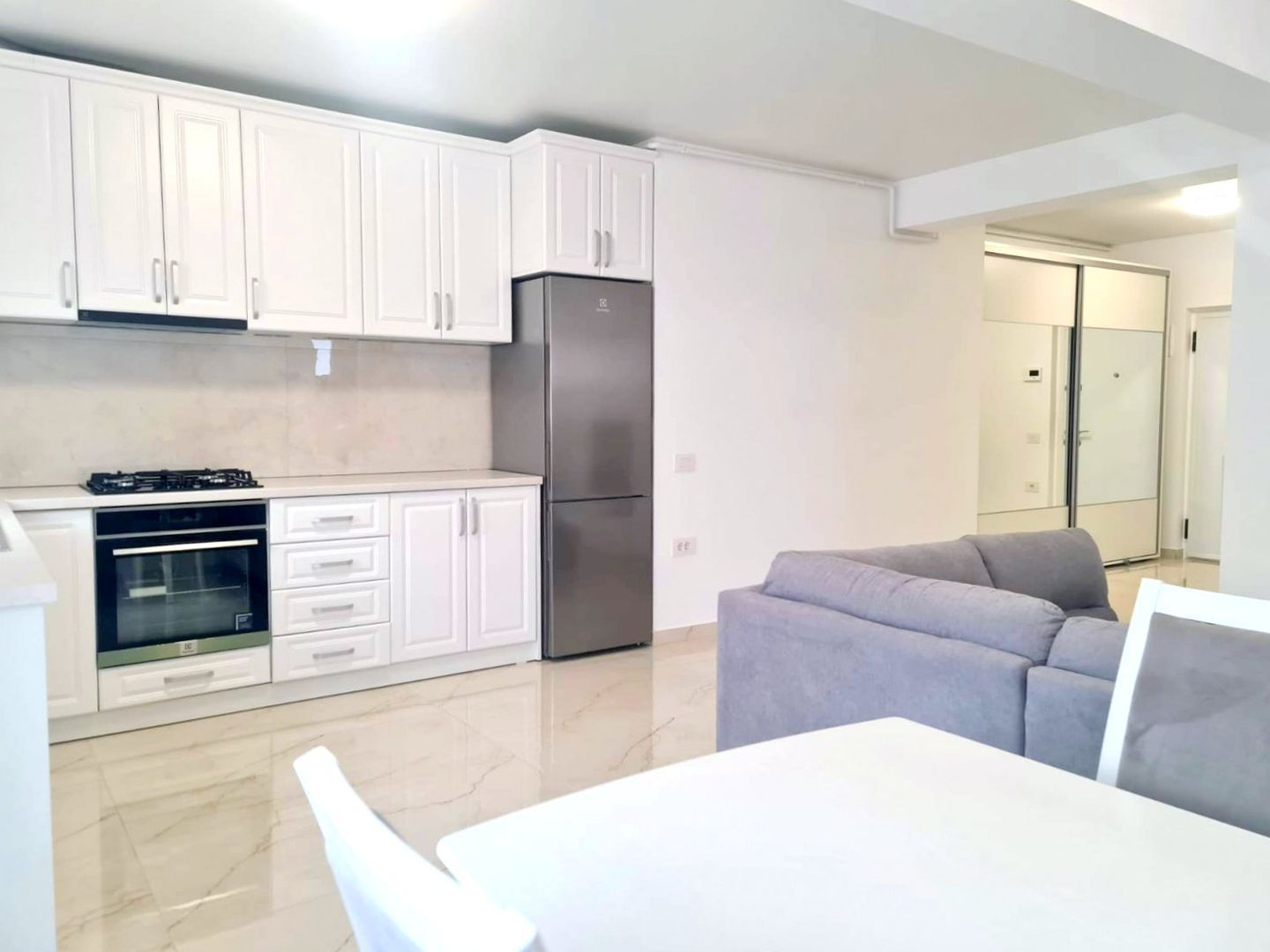 Apartament 2 camere bloc nou, regim hotelier, parcare - Poză 16